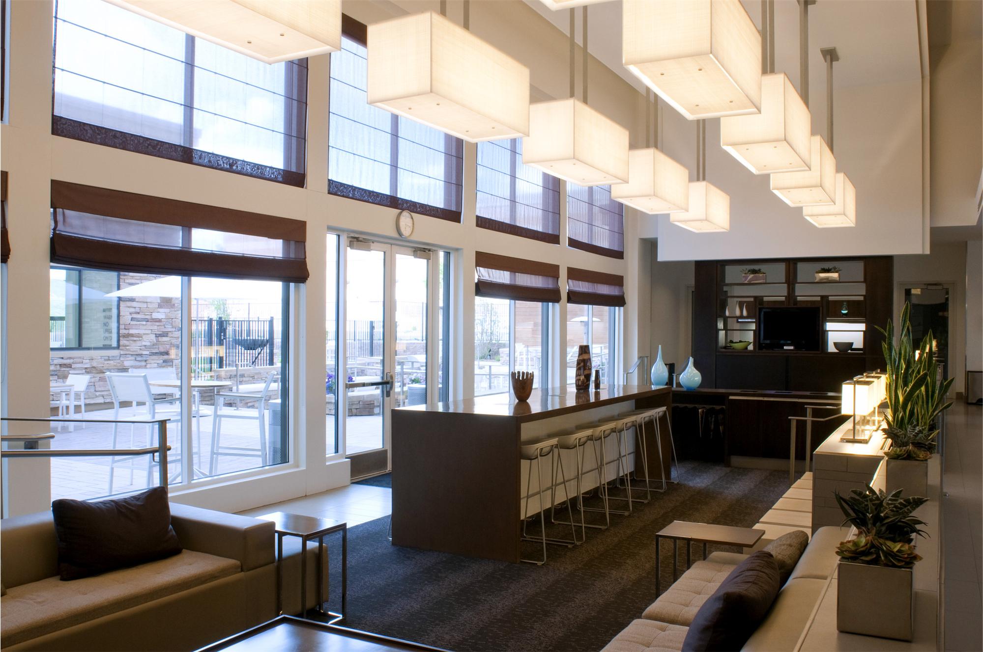 丹佛公园草地源宿酒店-3