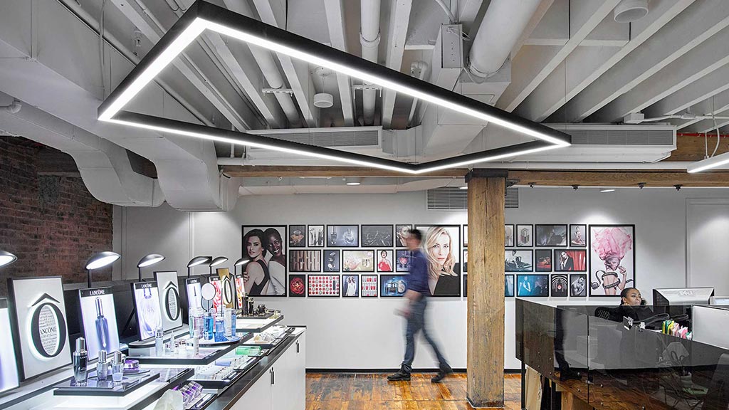 纽约 L'Oréal 创意部门精品店设计-5