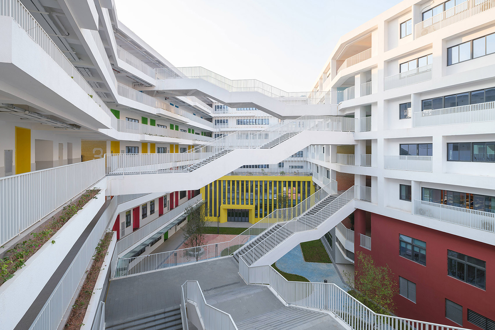 深圳市龙华区外国语学校福城校区丨中国深圳丨深圳大学建筑设计研究院有限公司“钟中 + 钟波涛”工作室-55