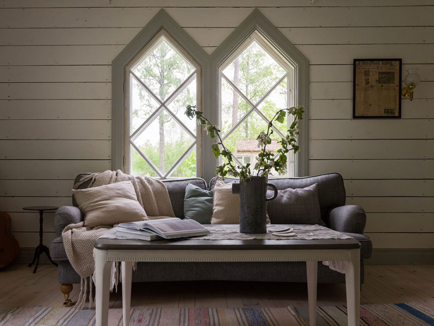 瑞典独特拱窗乡村小屋-7