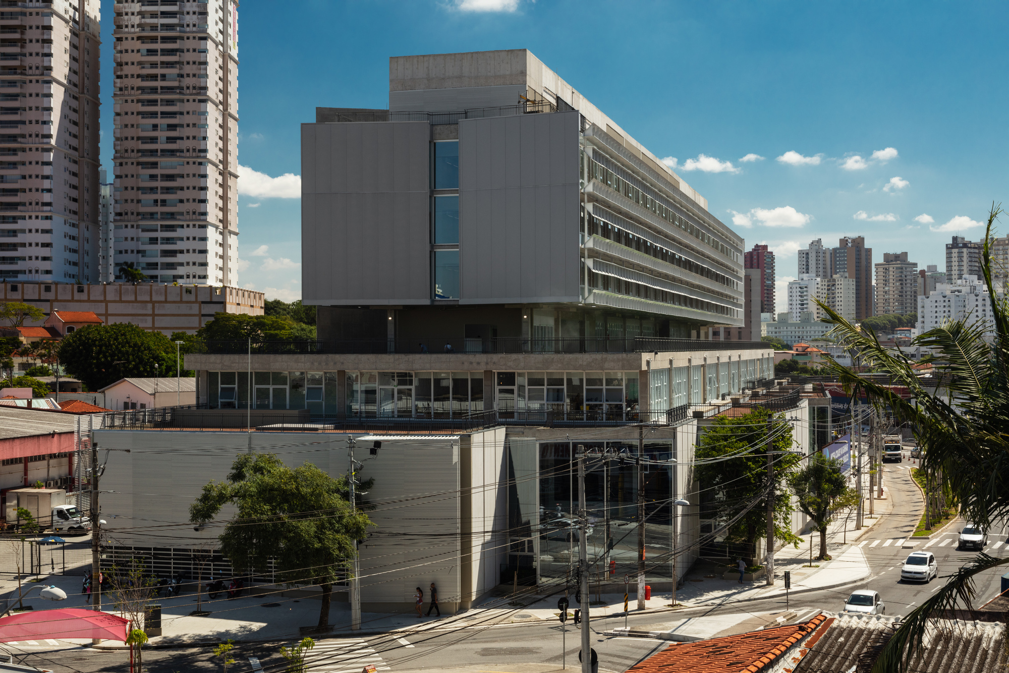 急救公立医院丨Brazil丨SPBR Arquitetos-56