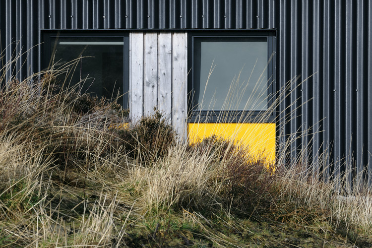 Black House  Rural Design Architects-23