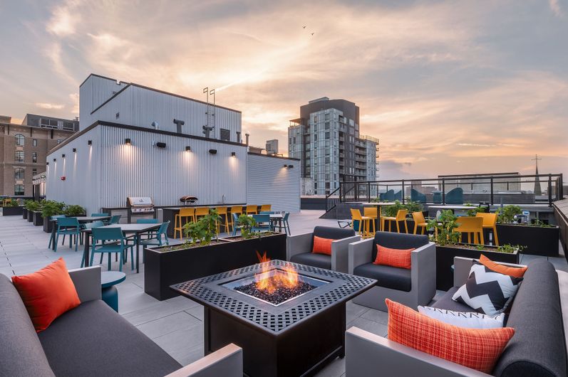 斯莱特·林博工作室丨加拿大渥太华丨Linebox Studio-9