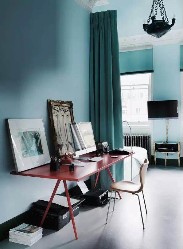 冬季家居色彩指南 | 经典色的魅力与新生-56