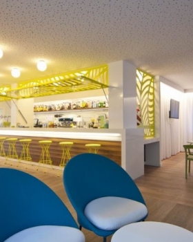 西班牙 Hotel del Golf 度假酒店