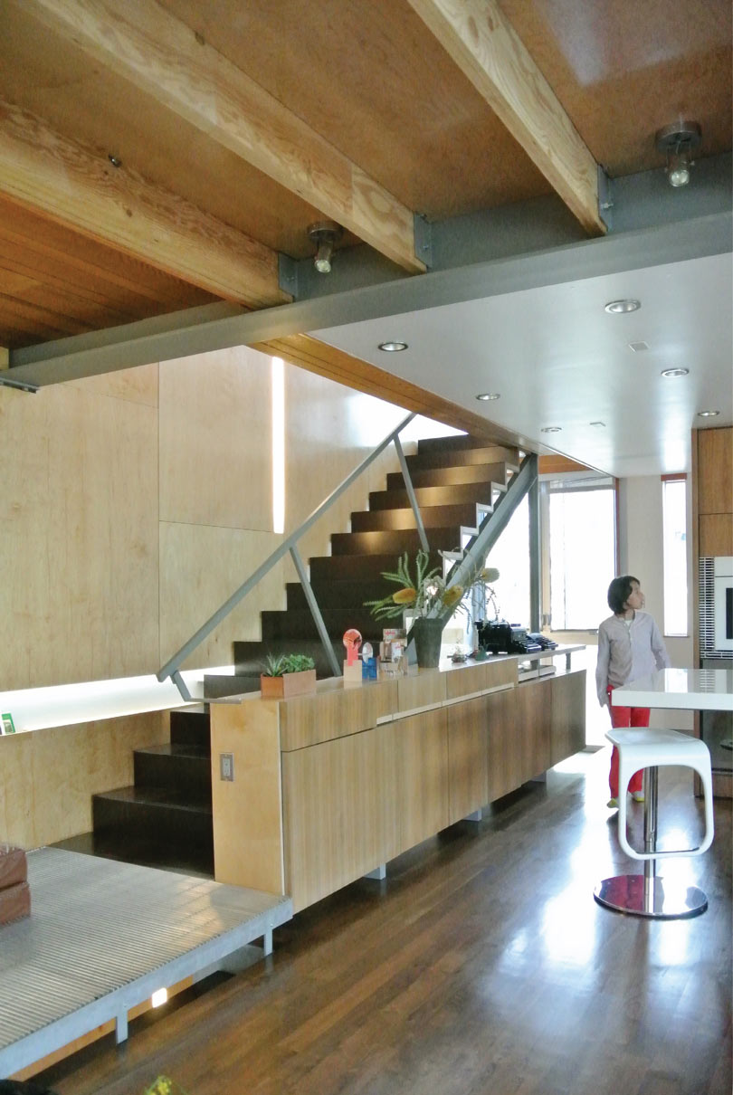 加州威尼斯斜梯形屋顶住宅-12