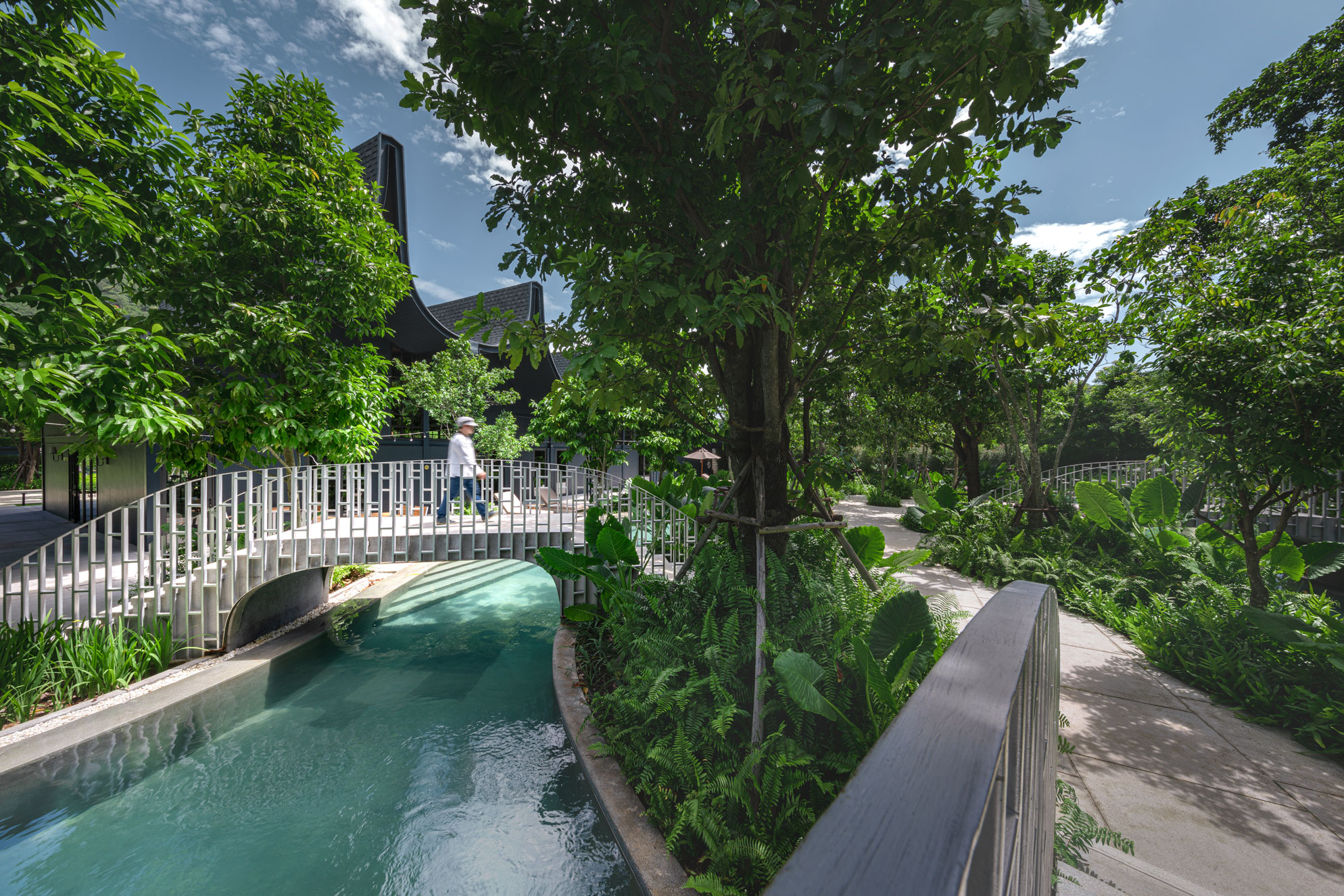 Hotel Labaris (III) The Restaurant & The Pool | Wison Tungthunya & W Workspace	-19