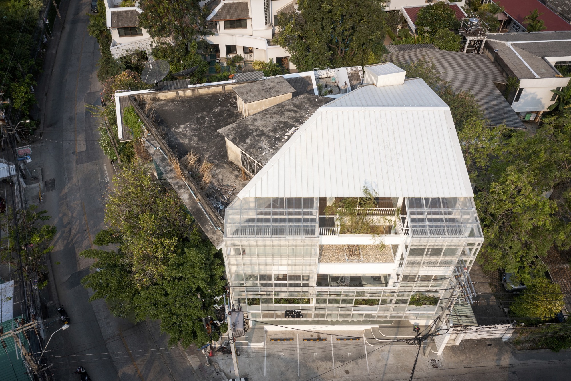 城市生鲜商店和餐厅丨泰国曼谷丨Spacy Architecture-13