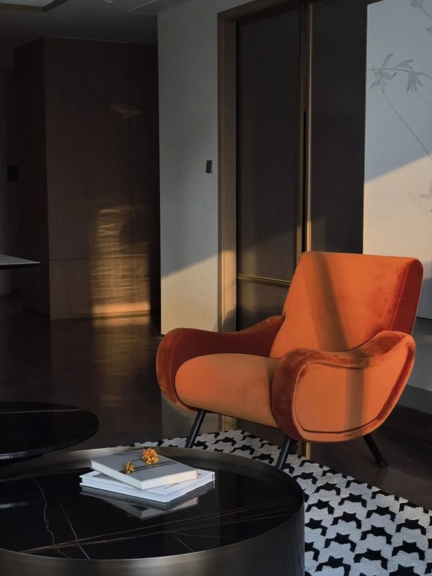 赤霞橙光 · 四川成都现代轻奢风住宅设计丨中国成都丨10HAUS-28