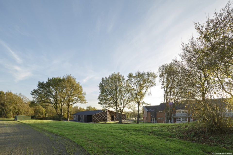 « Court  circuit »,勒热尔中学蔬菜店丨法国丨MABIRE REICH ARCHITECTES-0