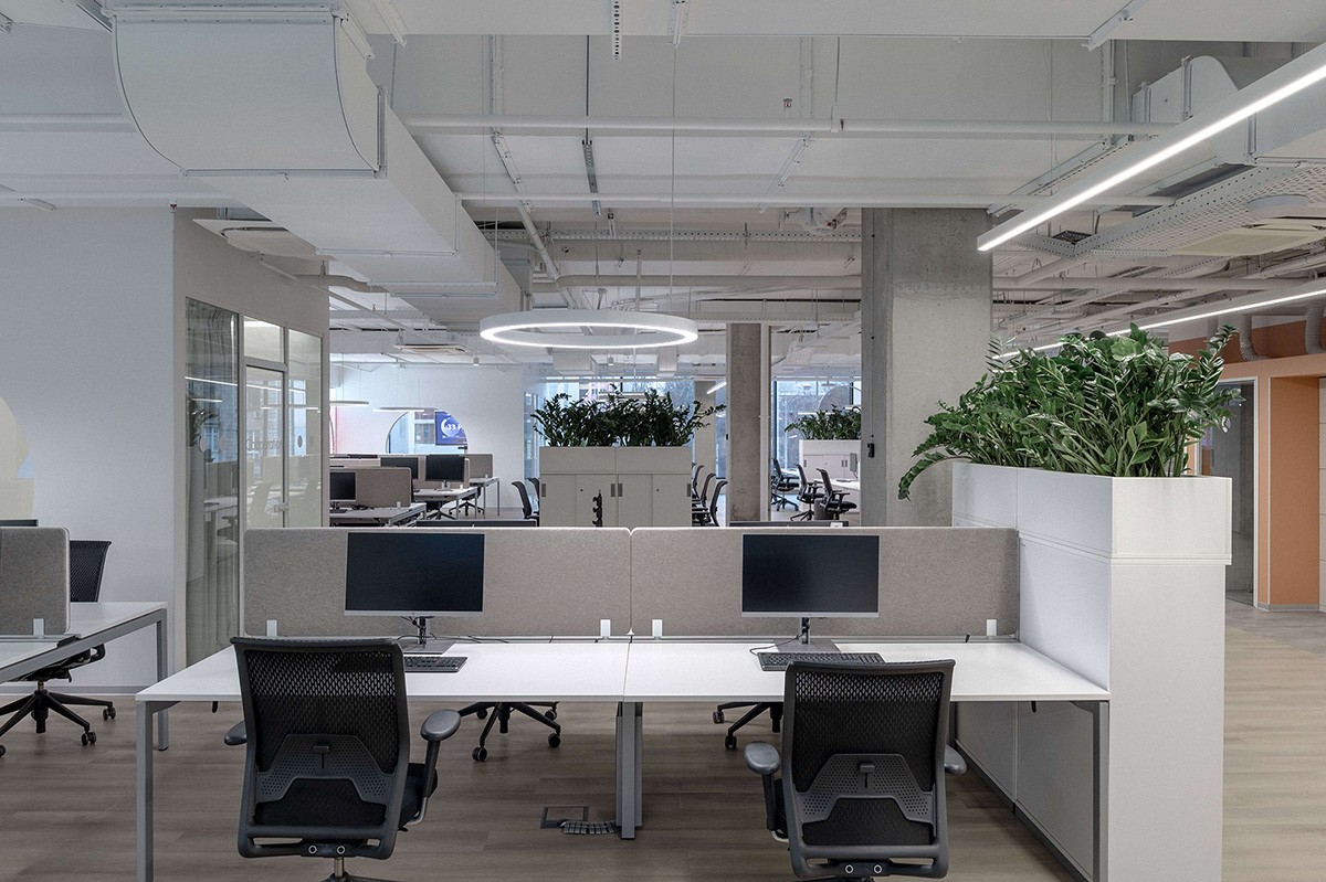 欧莱雅基辅办公室——设计盲盒，一日一拆-40