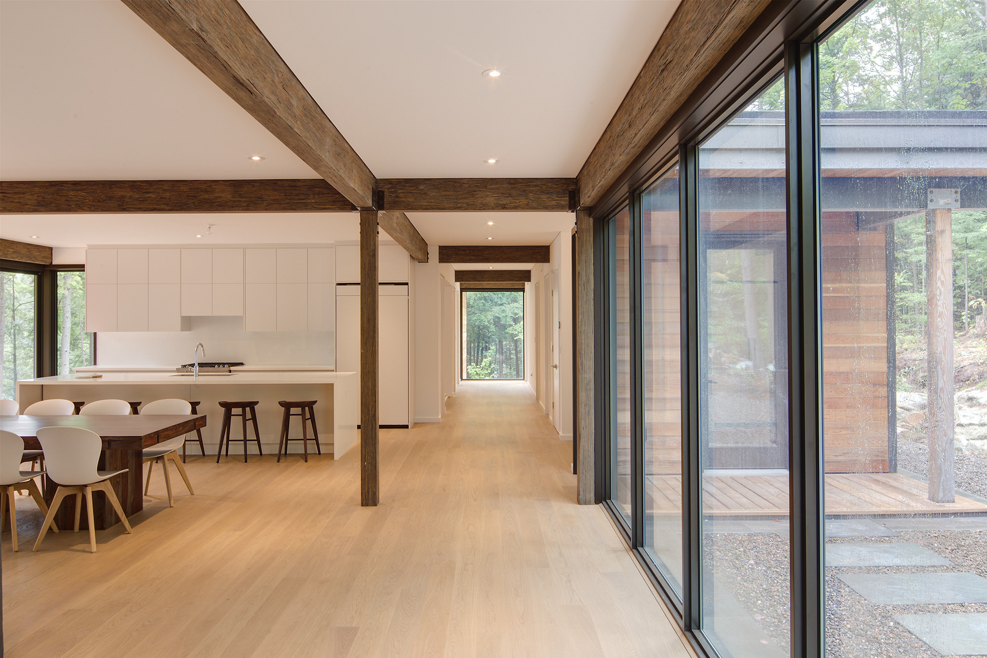 MAFC.005.4 Grober Roth, Mafco House (2016)-5