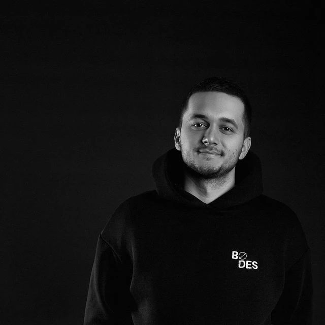 89㎡原木黑家居丨Alexander Bocharov-48