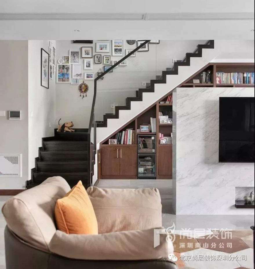 尚层设计 | 现代轻奢大宅,温暖恬雅的空间美学-12