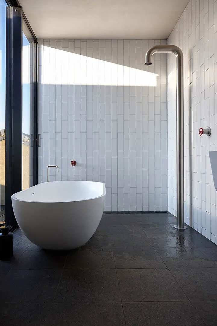 伦敦工业风 Loft 住宅，旧建筑的优雅新生-16