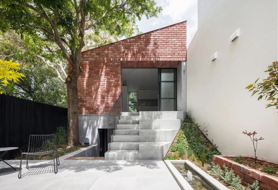 悉尼 Glebe Red 民宿 | 一屋二世界，打造心动景观空间-29