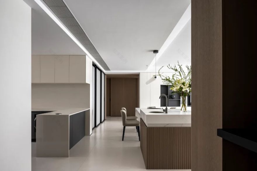 140㎡精选案例|越是简单的配色越耐人寻味-13