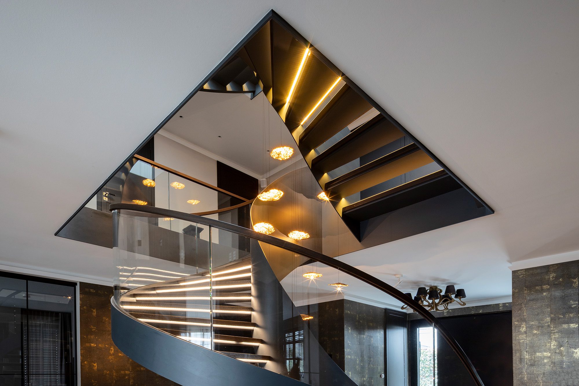 Nautilus Treppen新网站展示的螺旋楼梯项目丨Umbauter Raum GmbH（Bad Homburg）-13