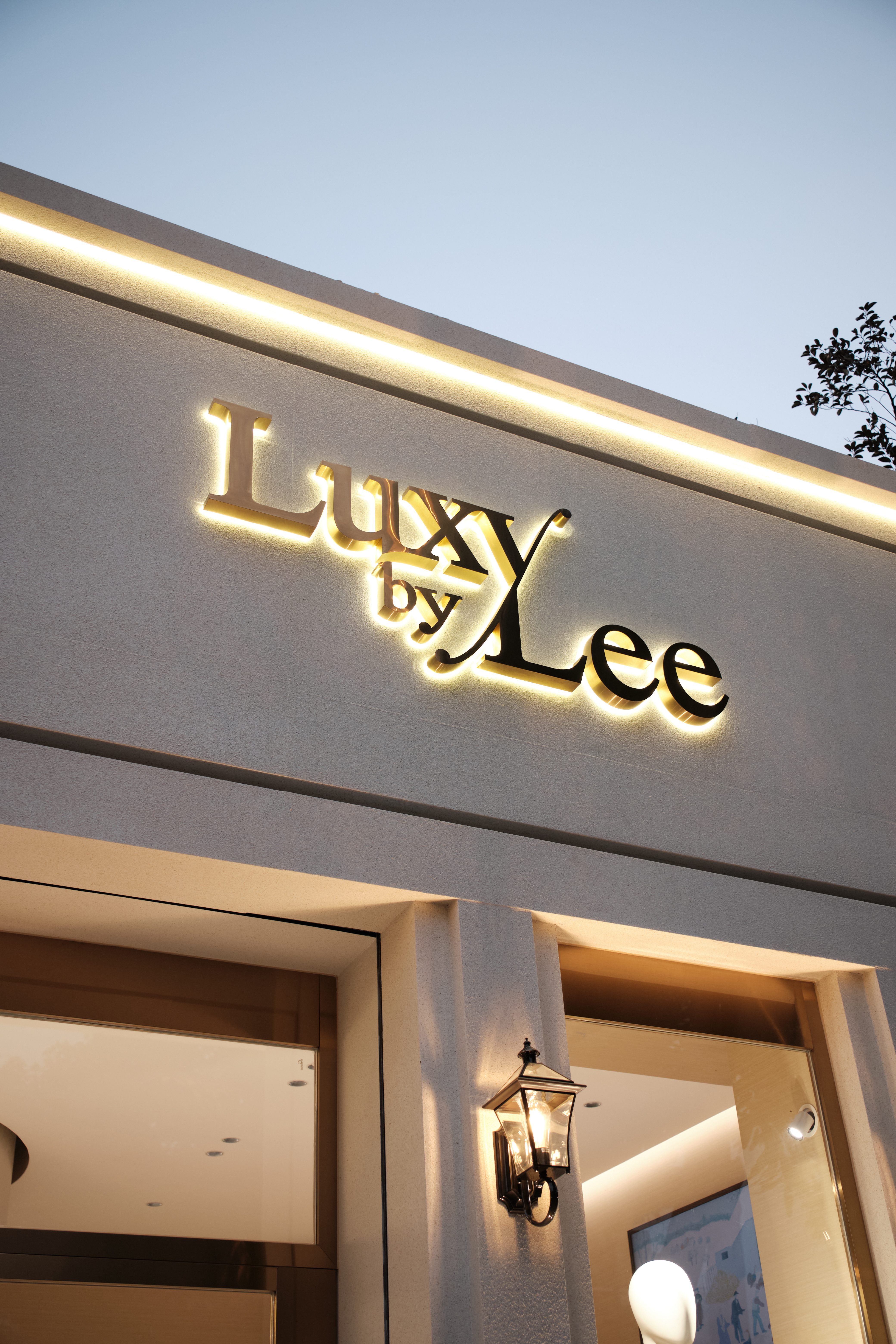 Reality | Luxy by Lee-4