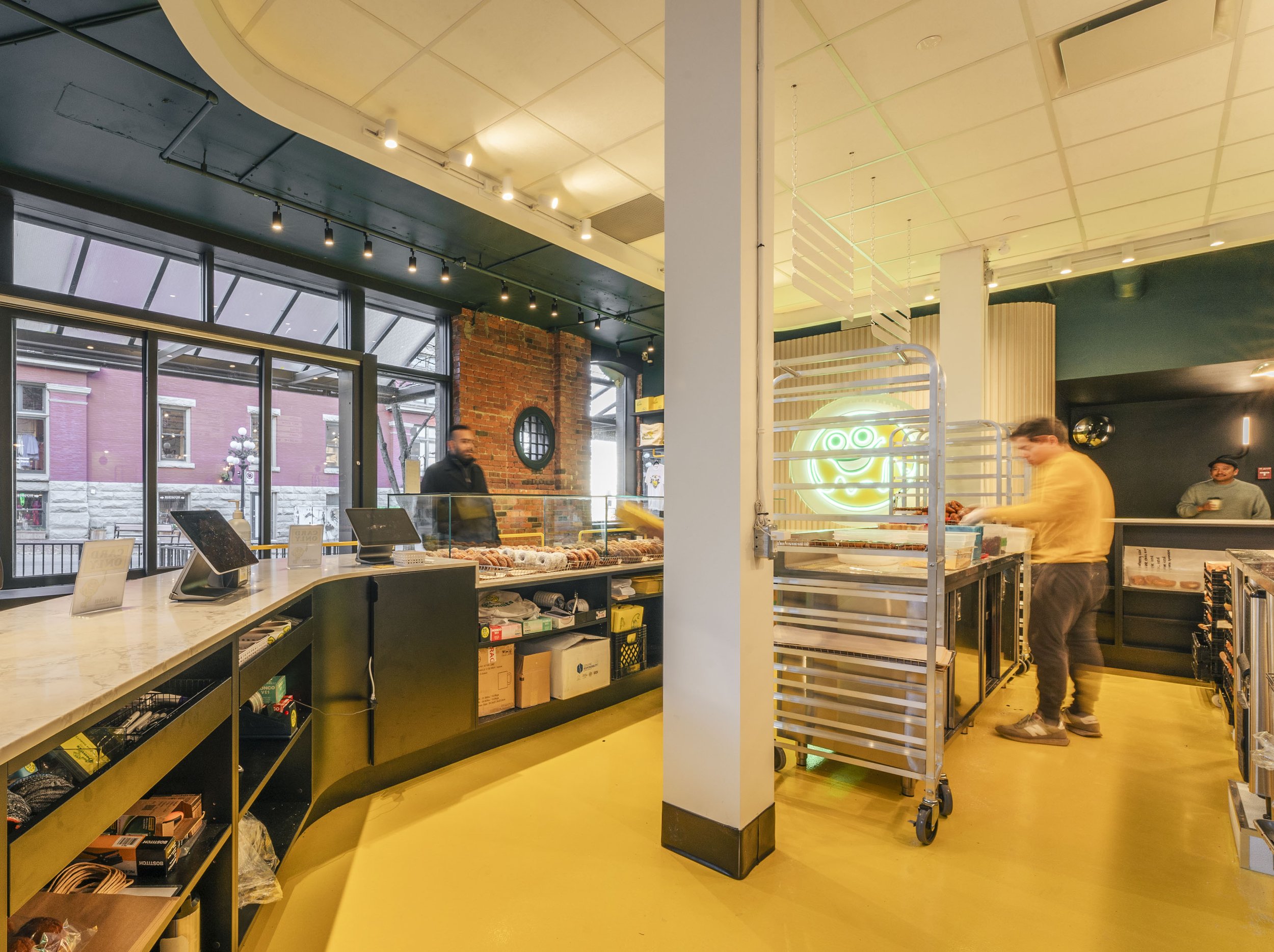 李氏甜甜圈店（煤气镇店）丨CanadaVancouver丨Haeccity Studio Architecture-23