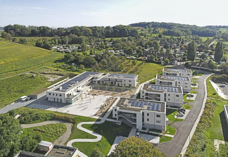 在班拉赫的圣约瑟夫之家居住丨德国丨Wiederkehr Landschaftsarchitekten-0