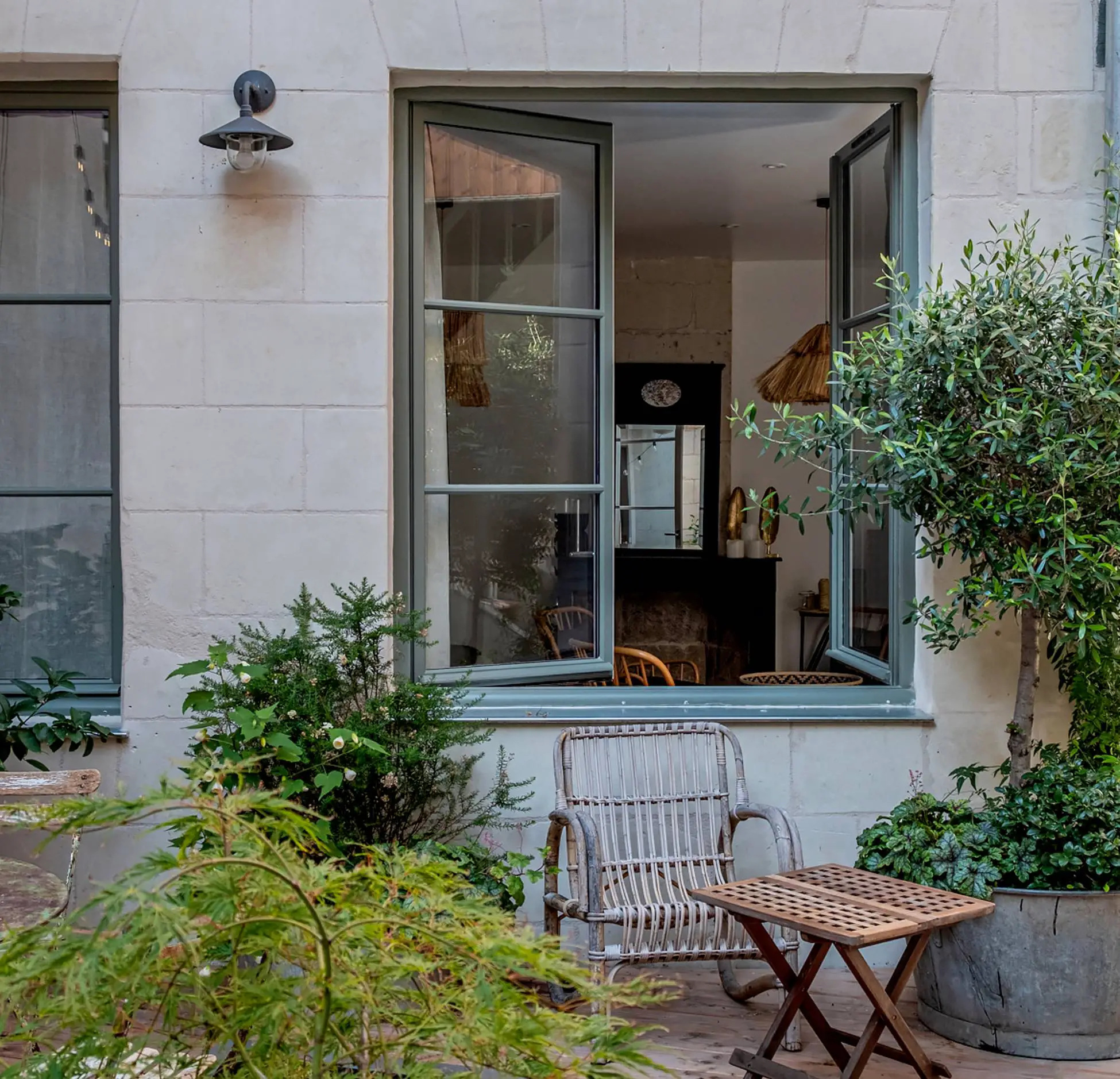 昔日旧店,今日梦幻民宿——Maison Gaspard 的惊艳重生-13