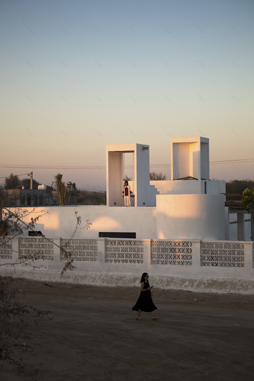 一座面向波斯湾的房子丨伊朗丨Kooshk Office-28