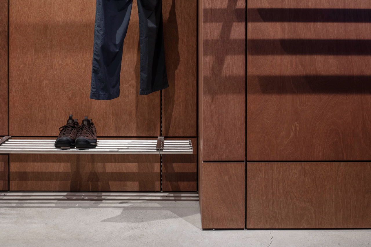 霍龙布尔烈酒馆丨韩国首尔丨DEEF-103