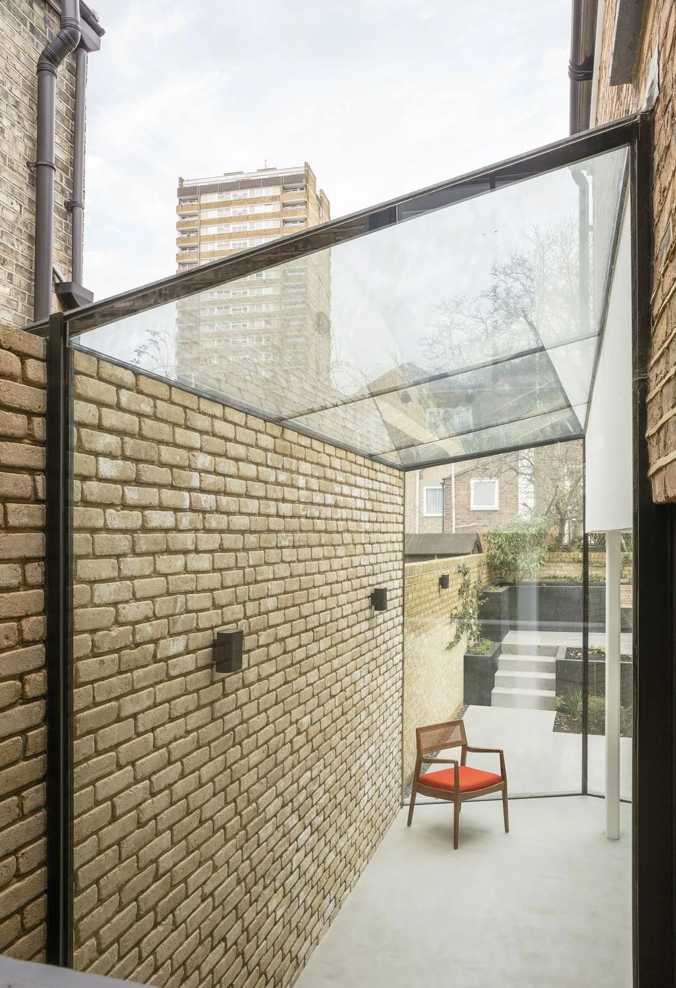 伦敦 Ellesmere 路私人住宅 | 创新结构玻璃设计-13