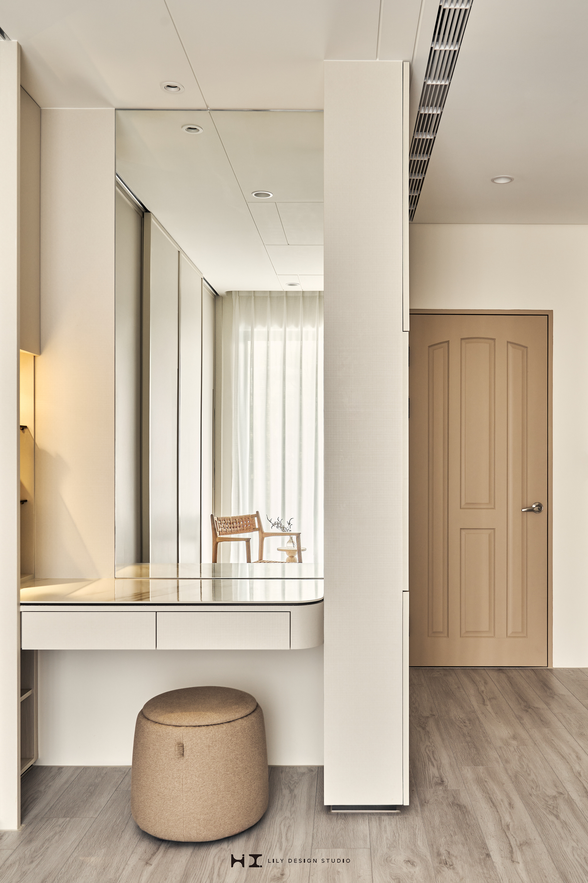 The Whisper of Stone-21