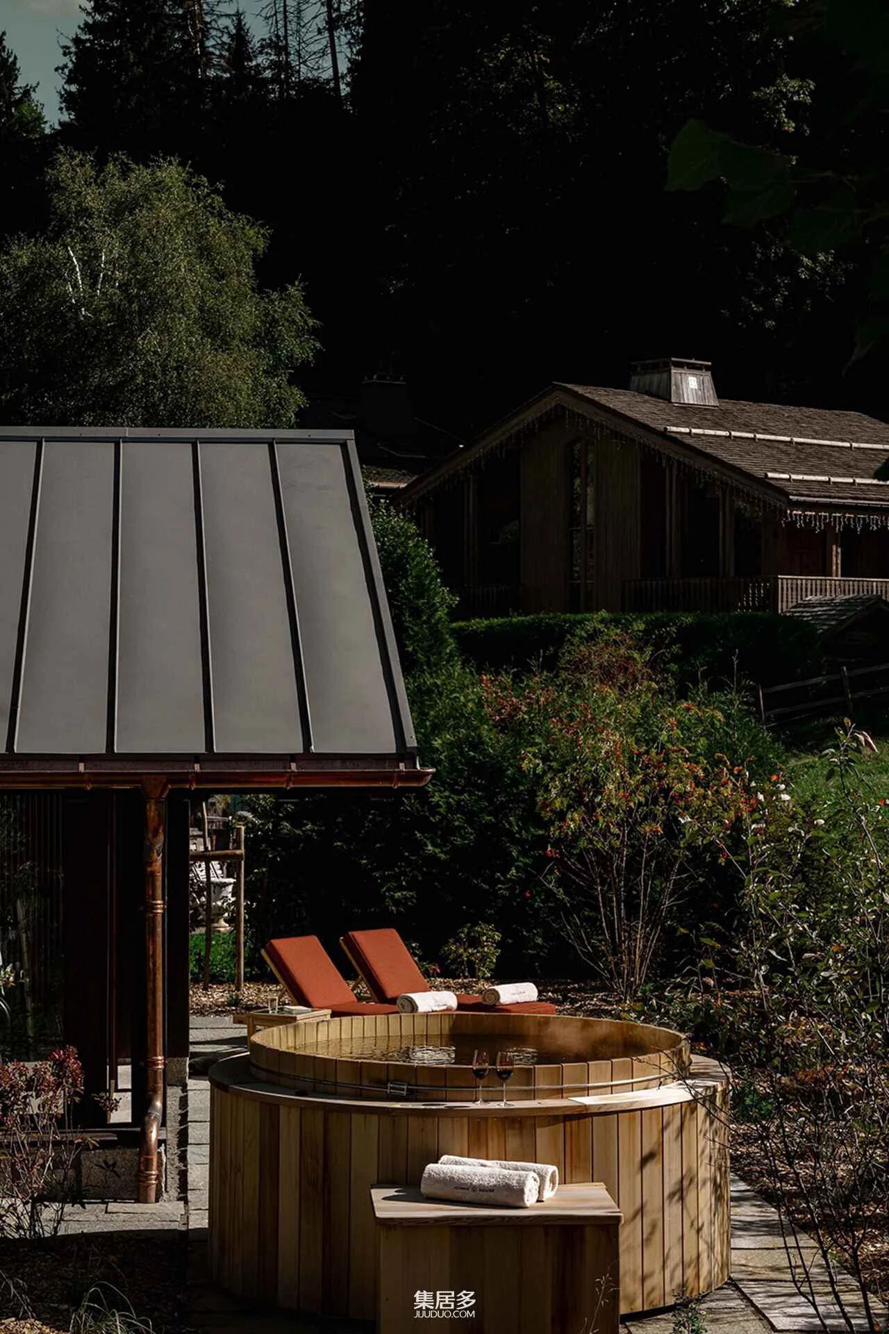 重塑梅杰夫历史别墅（Villa Le Sarto）丨法国丨Claves设计工作室-30