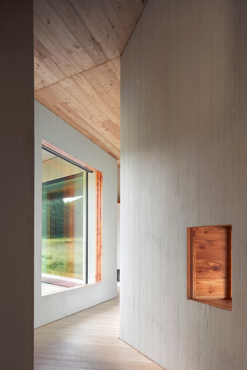 Wohnhaus im Baskenland(巴斯克地区住宅)丨西班牙丨Emiliano López和Mónica Rivera-37