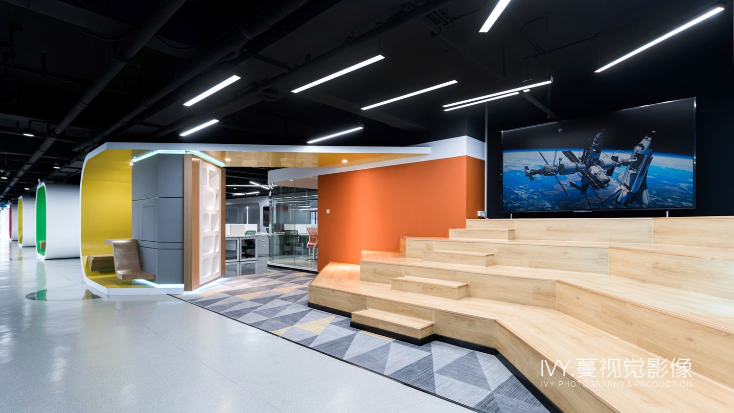 穿越宇宙的飞船办公室丨中国广州丨DPA 绘美设计-21