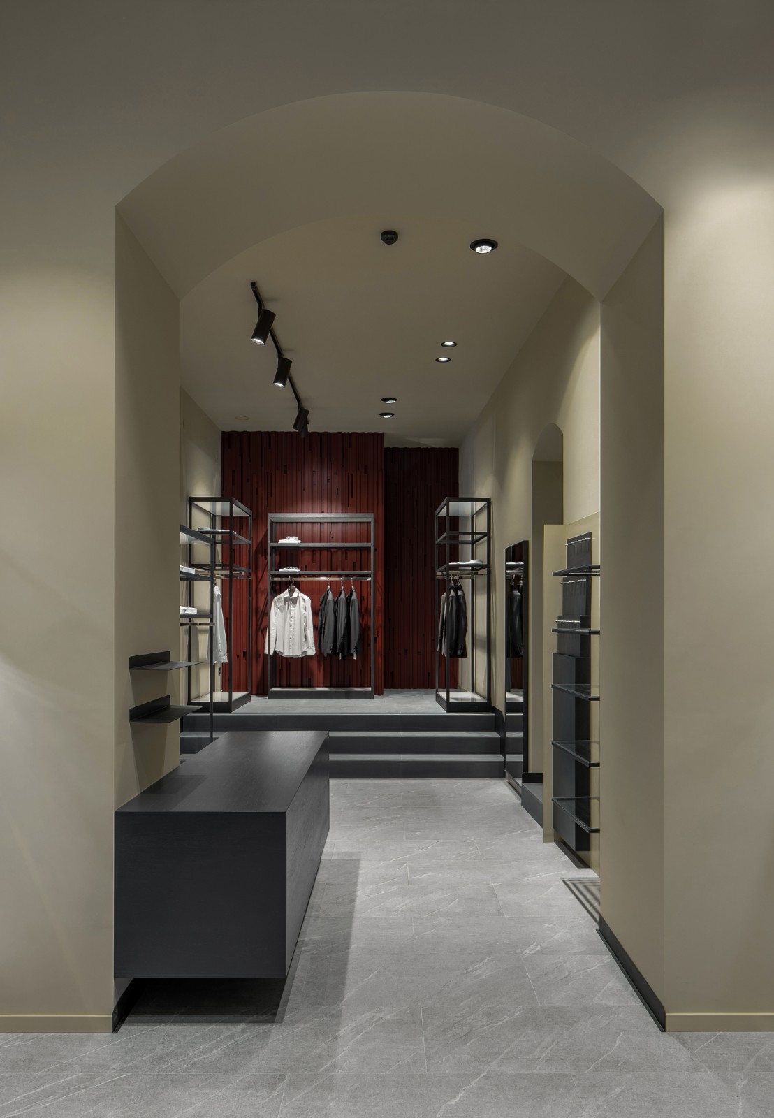 110m²国外极简男士服装店  LIS 设计工作室-2