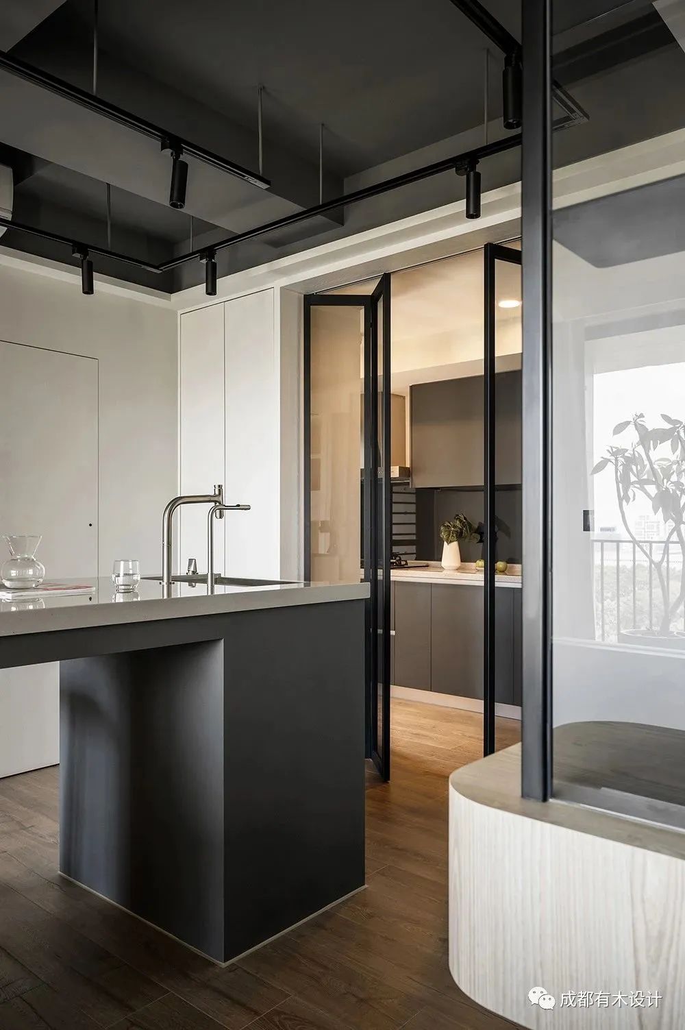 窗光下的回字动线质感宅丨六木-24