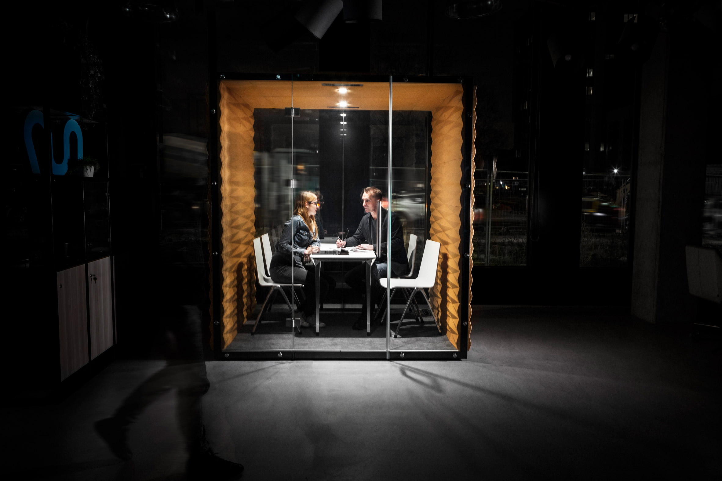 Vank's soundproof pods offer private workspaces for open-plan offices-13