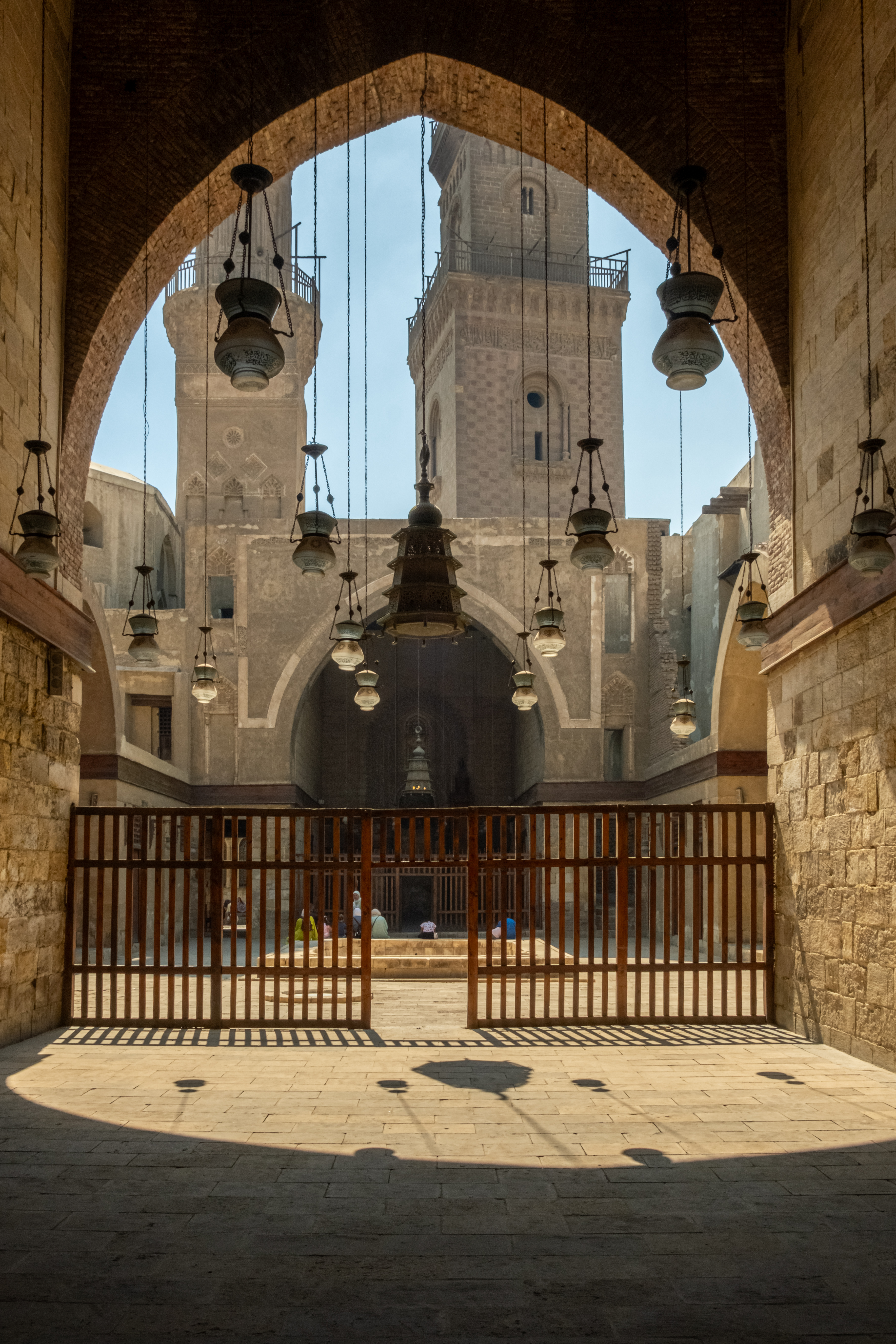 مجموعة السلطان قلاوون بشارع المعز بالقاهرة الفاطمية-10