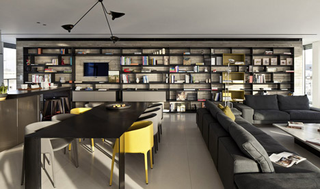 Tel Aviv Penthouse by Pitsou Kedem features a rooftop infinity pool-10