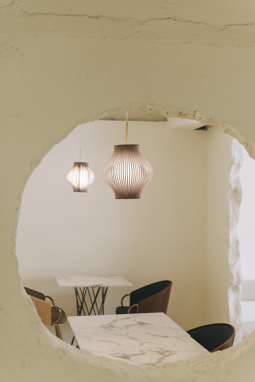 白色极简咖啡厅设计，视觉与味觉的双重享受-13