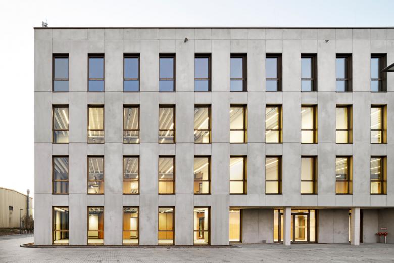 行政大楼与技术学校丨德国纽伦堡丨Babler + Lodde Architekten-4