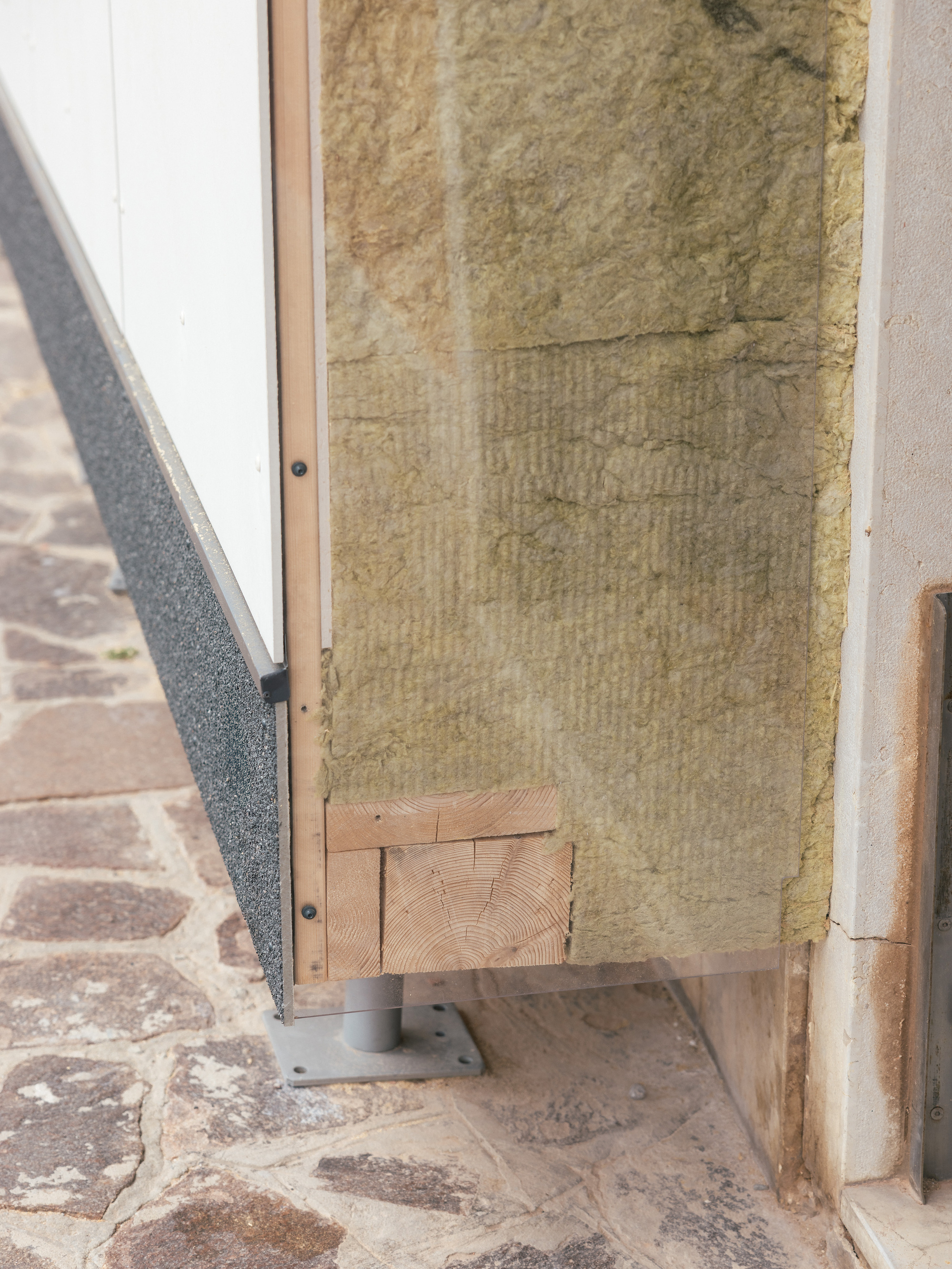 Pavilion of Estonia Let Me Warm You Biennale Architettura 2025 / Keiti Lige + Elina Liiva + Helena Männa-34