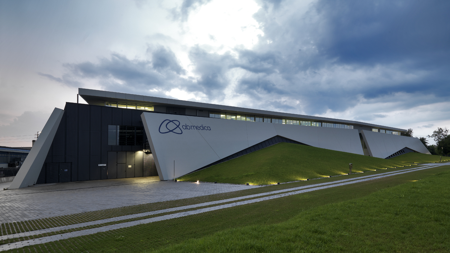 AB Medica 总部-25