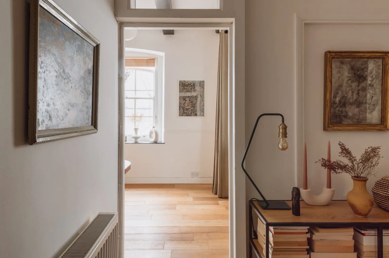 伦敦泰晤士河畔历史建筑改造的迷你阁楼-10