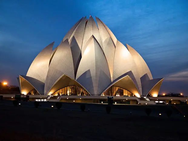 恒大"魔性"足球场 | 建筑大师许家印的"莲花"之梦-60