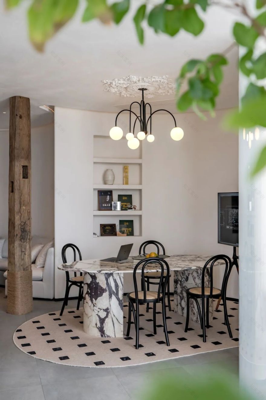 圆弧之美,打造独具个性的办公空间丨蘭设计-8