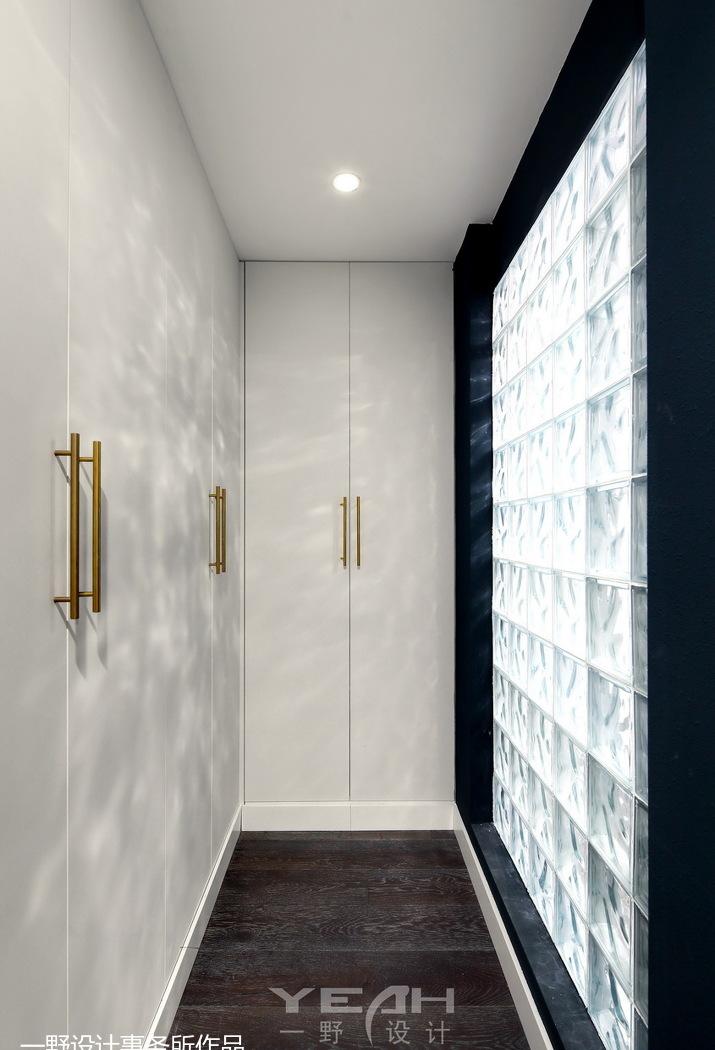 一野设计事务所 · 月光平层的诗意空间-6