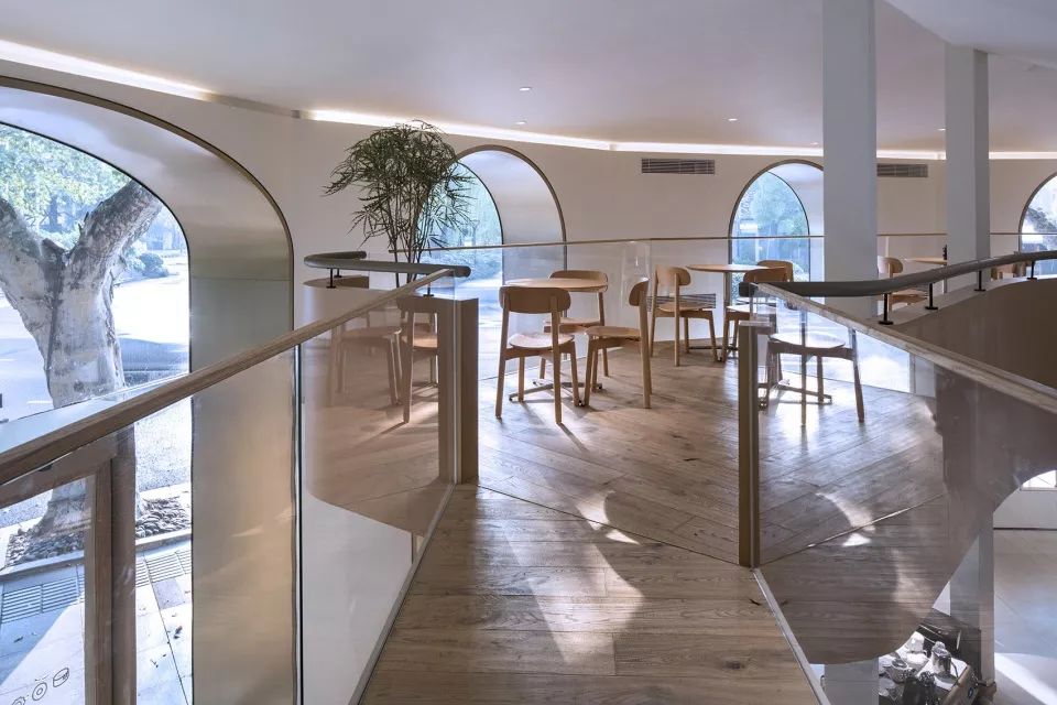 杭州安之秀菓甜品店 | 梧桐树下的宁静空间-32