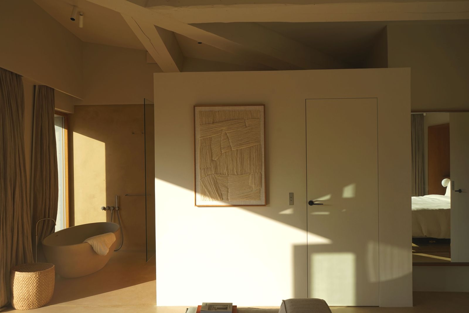 普罗旺斯带镜面泳池的别墅丨法国艾克斯丨Delphine Sauvaget,Vincent Gillier-18