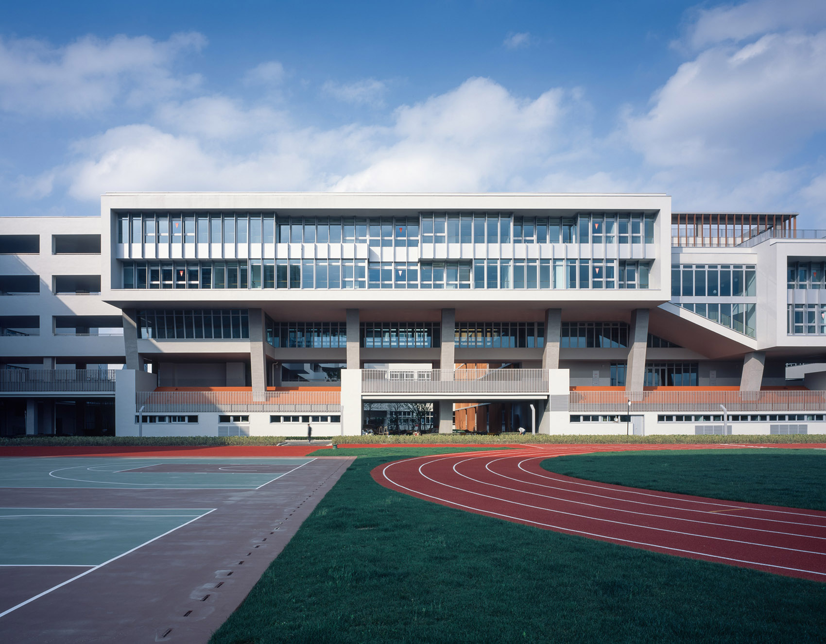 上海华东师范大学第二附属中学前滩学校-18