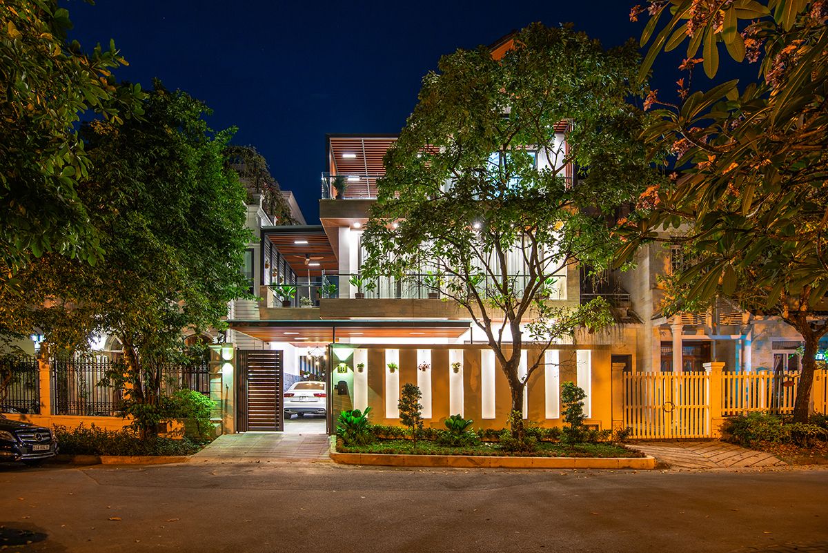 风和日丽的新家 · Phú Mỹ Hưng 三层住宅设计-36